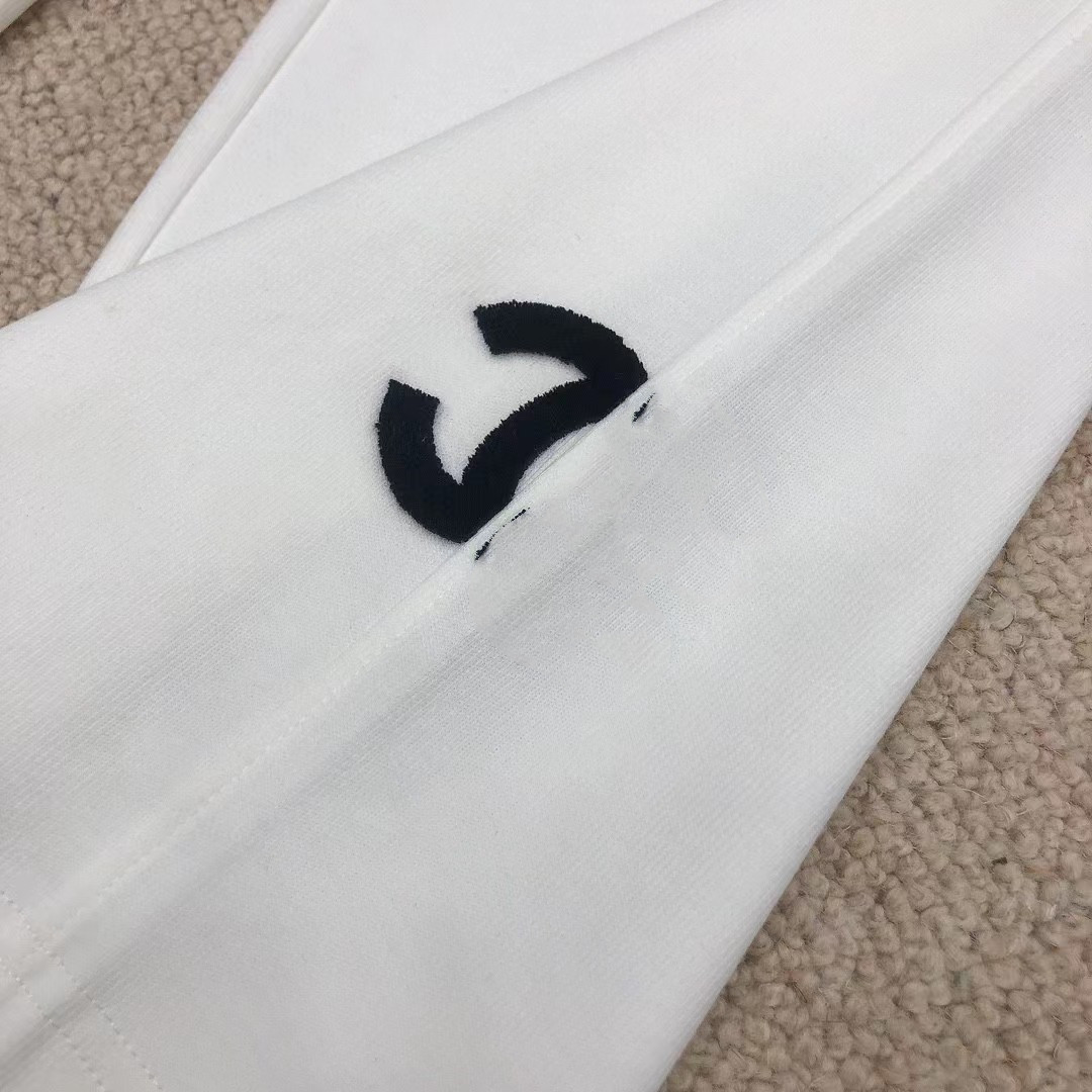 深圳南油工厂店22C家早秋中古款LOGO植绒装饰高腰直筒瘦腿休闲裤